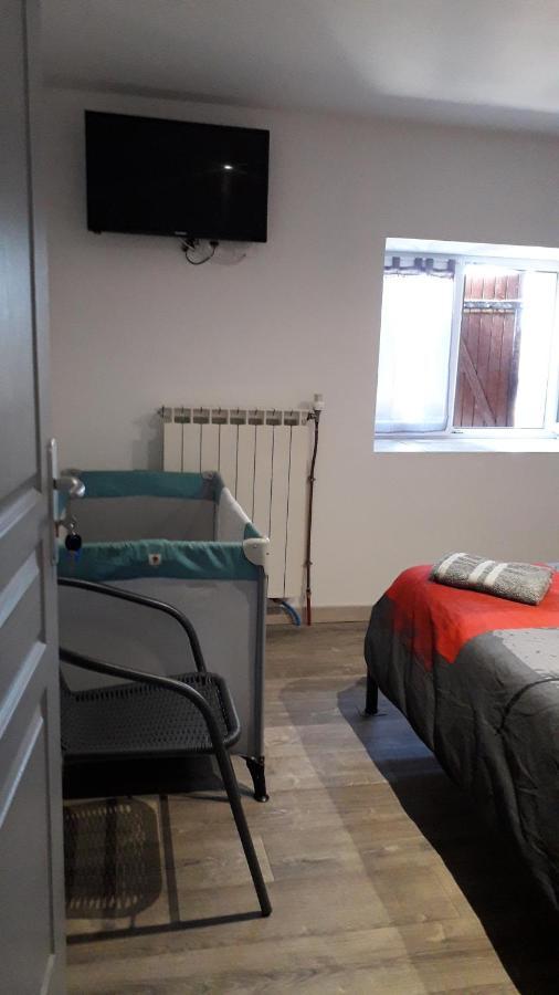 Bed and Breakfast Les Tremieres Saint-Paul-des-Fonts Экстерьер фото