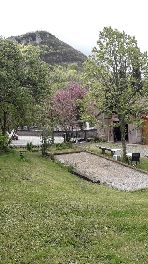 Bed and Breakfast Les Tremieres Saint-Paul-des-Fonts Экстерьер фото