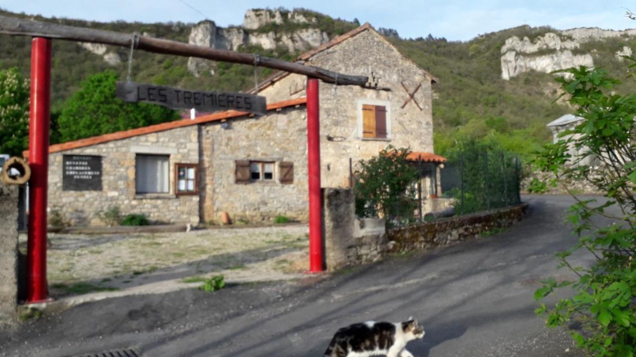 Bed and Breakfast Les Tremieres Saint-Paul-des-Fonts Экстерьер фото
